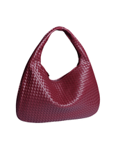 Cargar imagen en el visor de la galería, “Roma roja” Bag it
