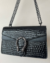 Cargar imagen en el visor de la galería, “Santorini negra” Bag it
