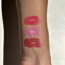 Cargar imagen en el visor de la galería, “Mini dew blush trio set” Saie
