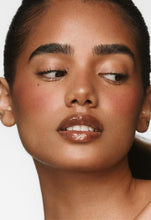 Cargar imagen en el visor de la galería, PREVENTA- “honey mango” lip tint Rhode

