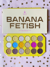 Cargar imagen en el visor de la galería, “Banana Fetish” paleta de sombras Jeffree Star
