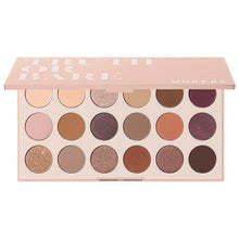 Cargar imagen en el visor de la galería, &quot;18T Truth or Bare&quot; paleta Morphe
